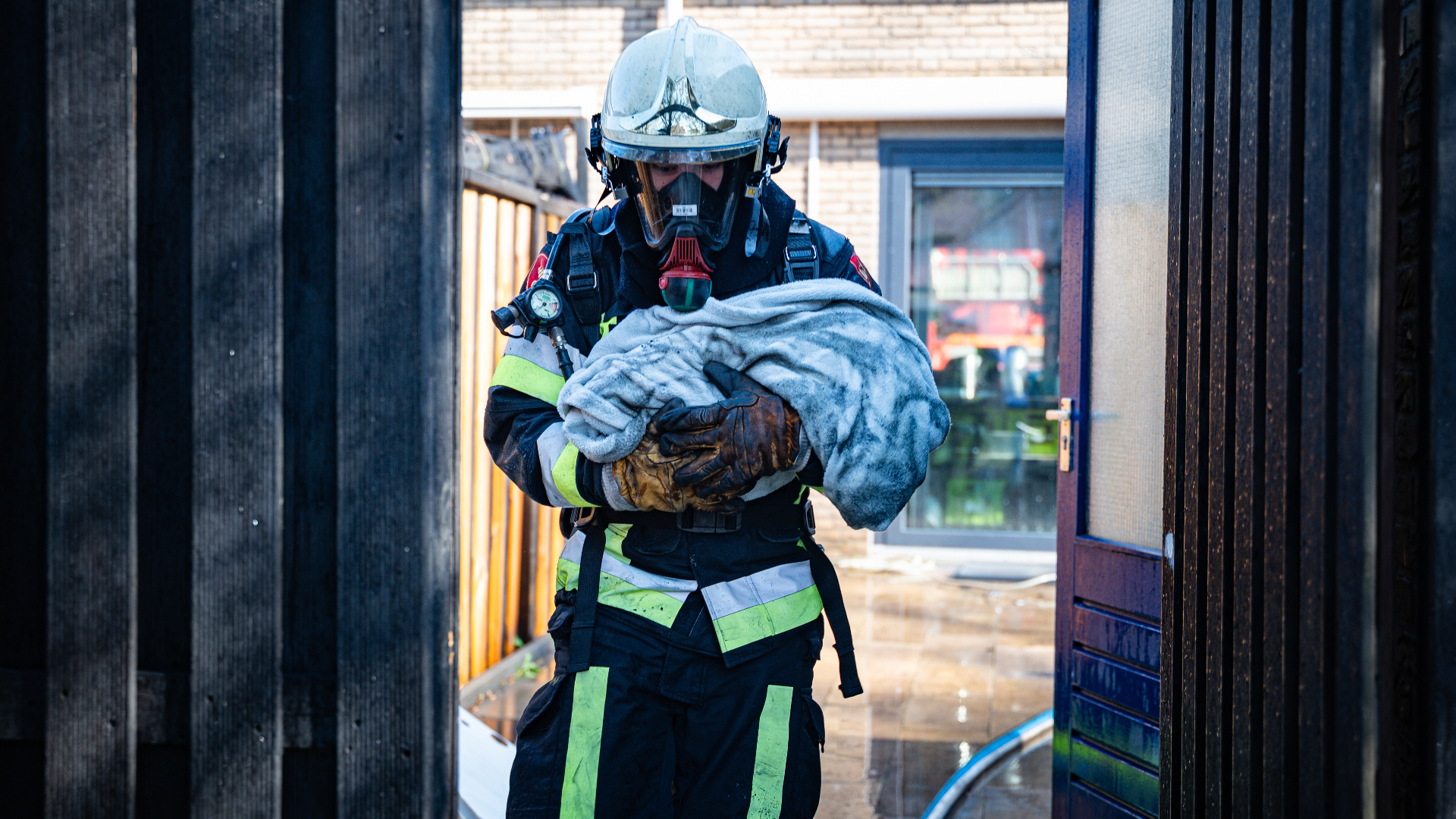 In ieder geval één kat heeft de brand niet overleefd.