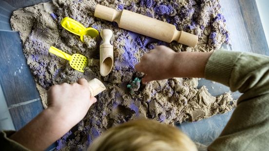 Zeeuwse kinderopvanglocaties stoppen met speelzand na berichtgeving over asbest Nieuws