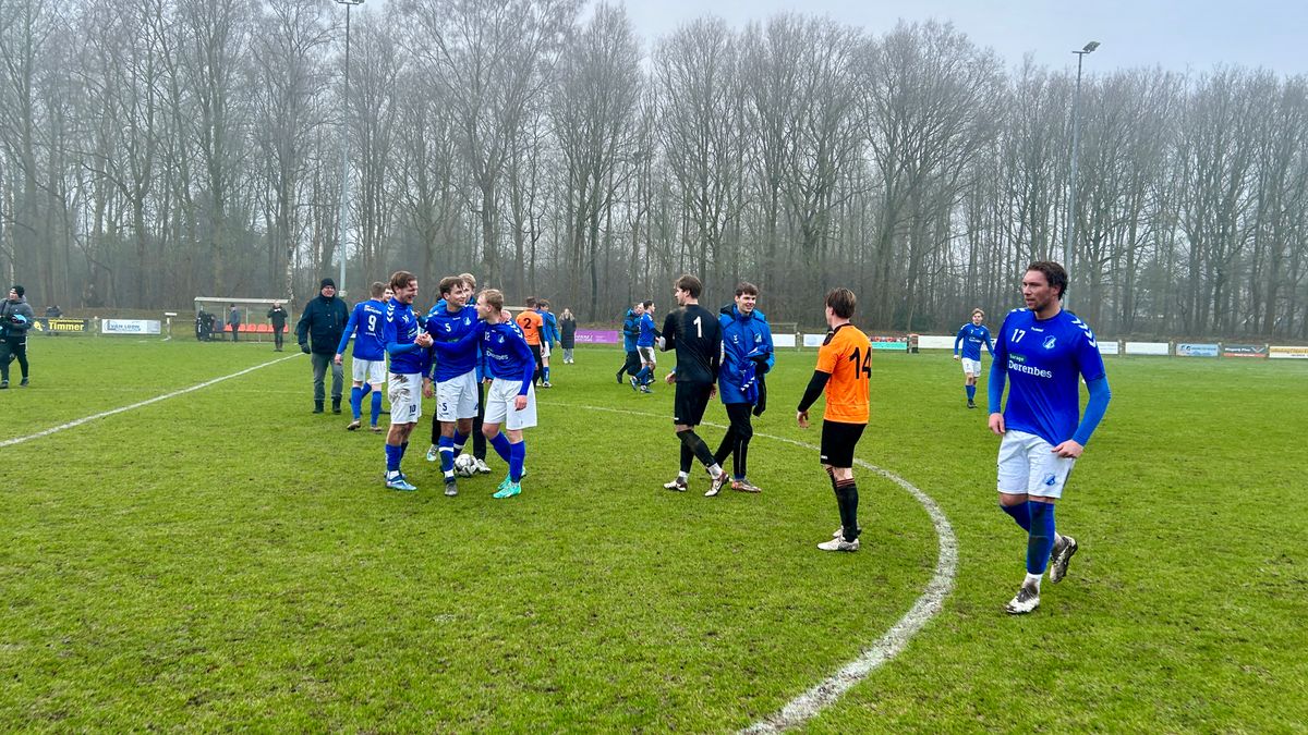 Veenhuizen verstevigt koppositie na zege op Haulerwijk