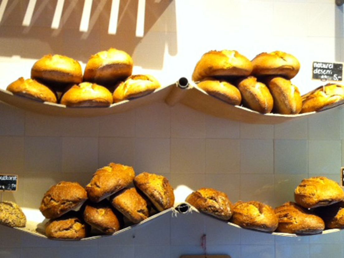 Brood bij bakkerij