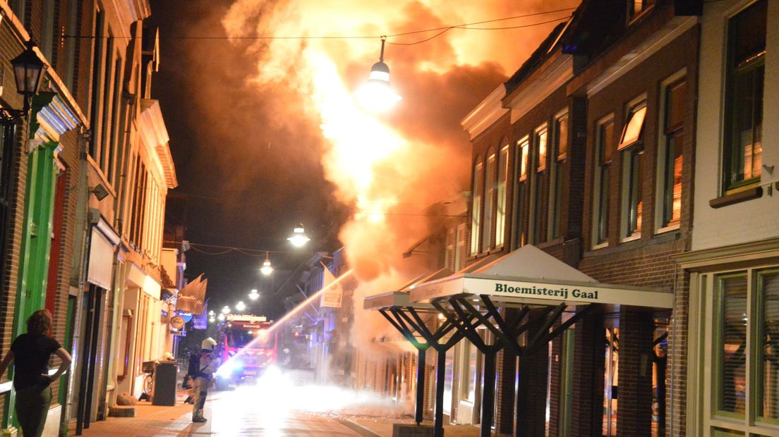 Grote brand in centrum Steenwijk