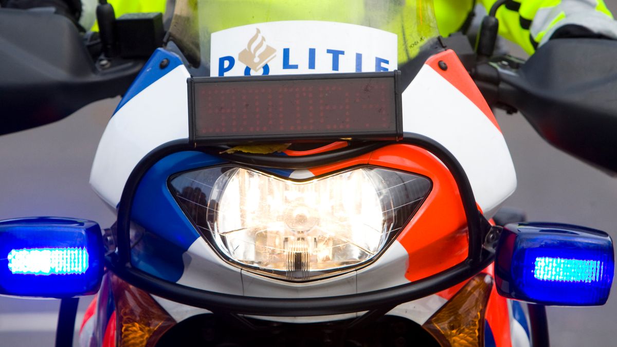 Politie biedt excuus aan na achtervolging | Meerdere gewonden na aanrijding Harlingen