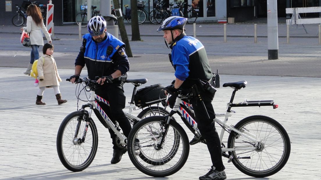 Politie op fiets