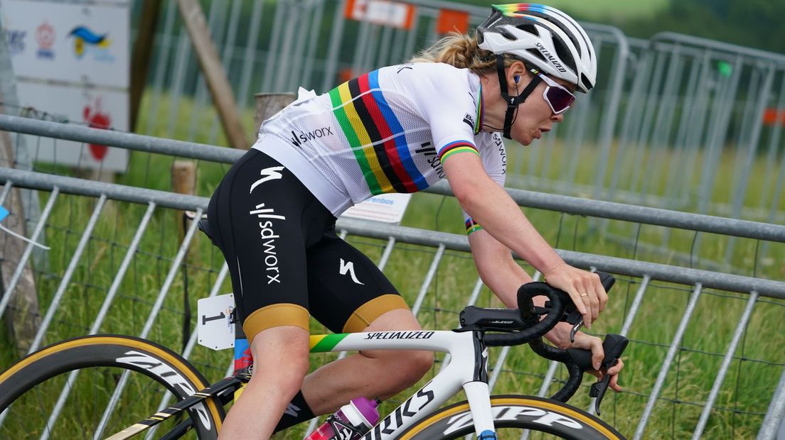 Anna van der Breggen Wielrennen Col du Vam