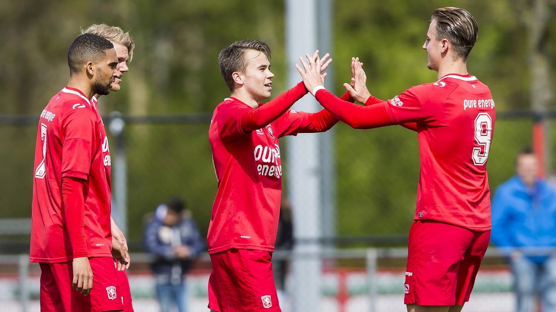 Jong FC Twente blijft op zaterdag spelen