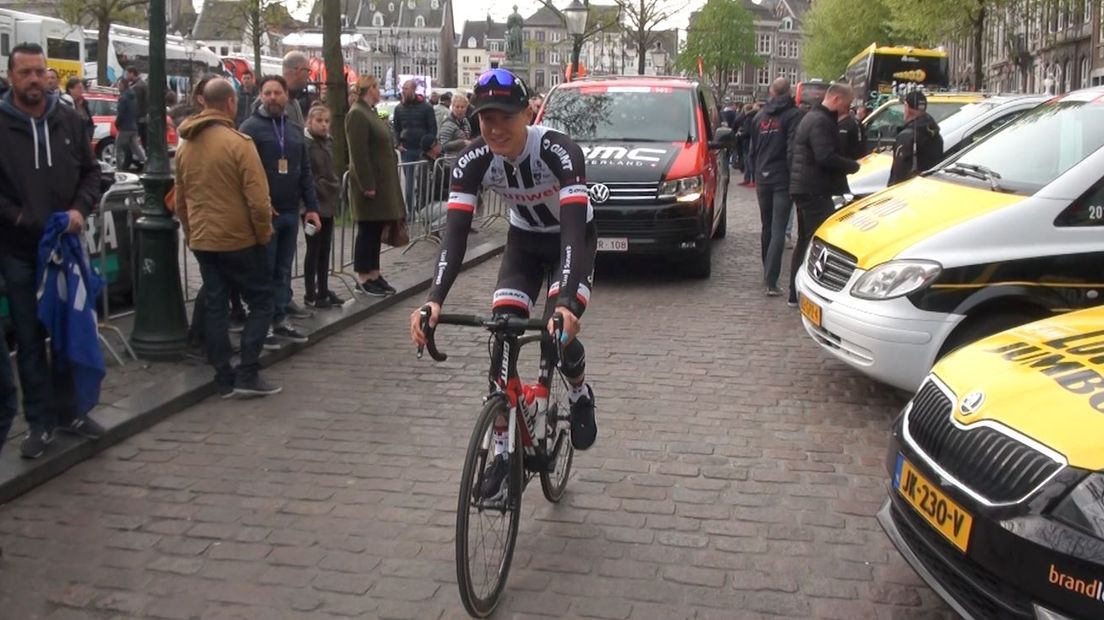 Wilco Kelderman maakt zijn rentree in de Amstel Gold Race na een vingerbreuk.