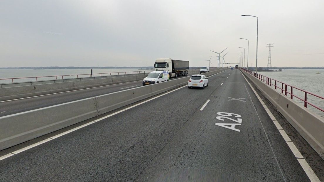 Snelheidsbeperking op Haringvlietbrug