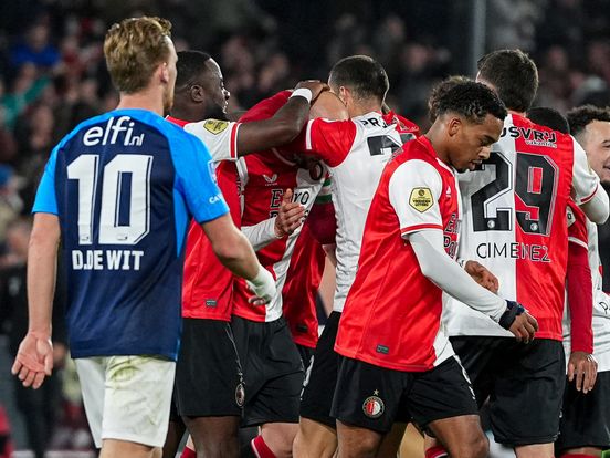 Feyenoord naar halve finales KNVB Beker door 2-0 zege op AZ - Rijnmond Feyenoord naar halve finales KNVB Beker door 2-0 zege op AZ - Rijnmond