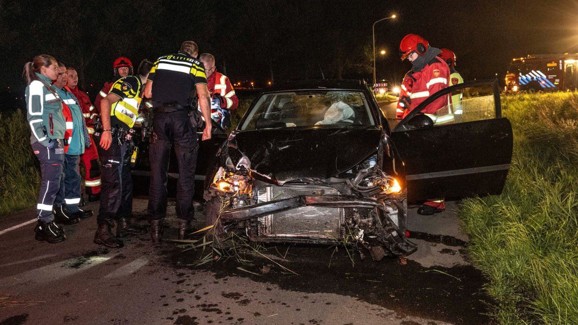 112-nieuws Dinsdag 8 Augustus: Auto In De Sloot Bij Appingedam ...