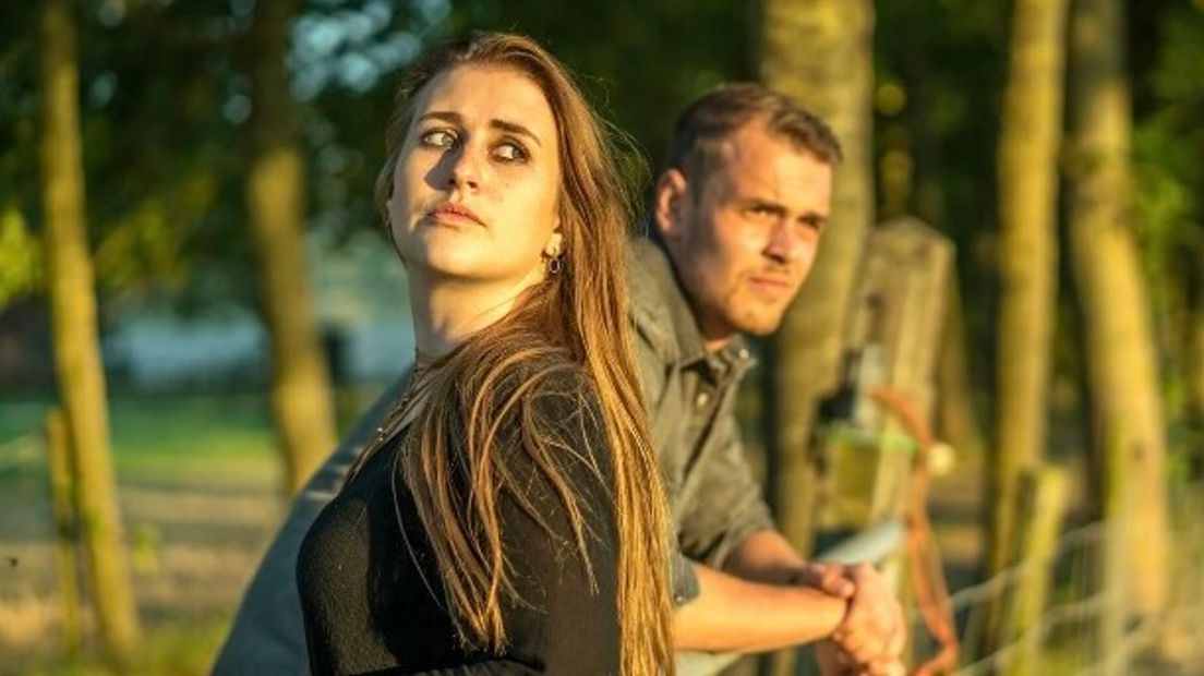 Lotte & Berend staan in de finale met 'Bring my werom'