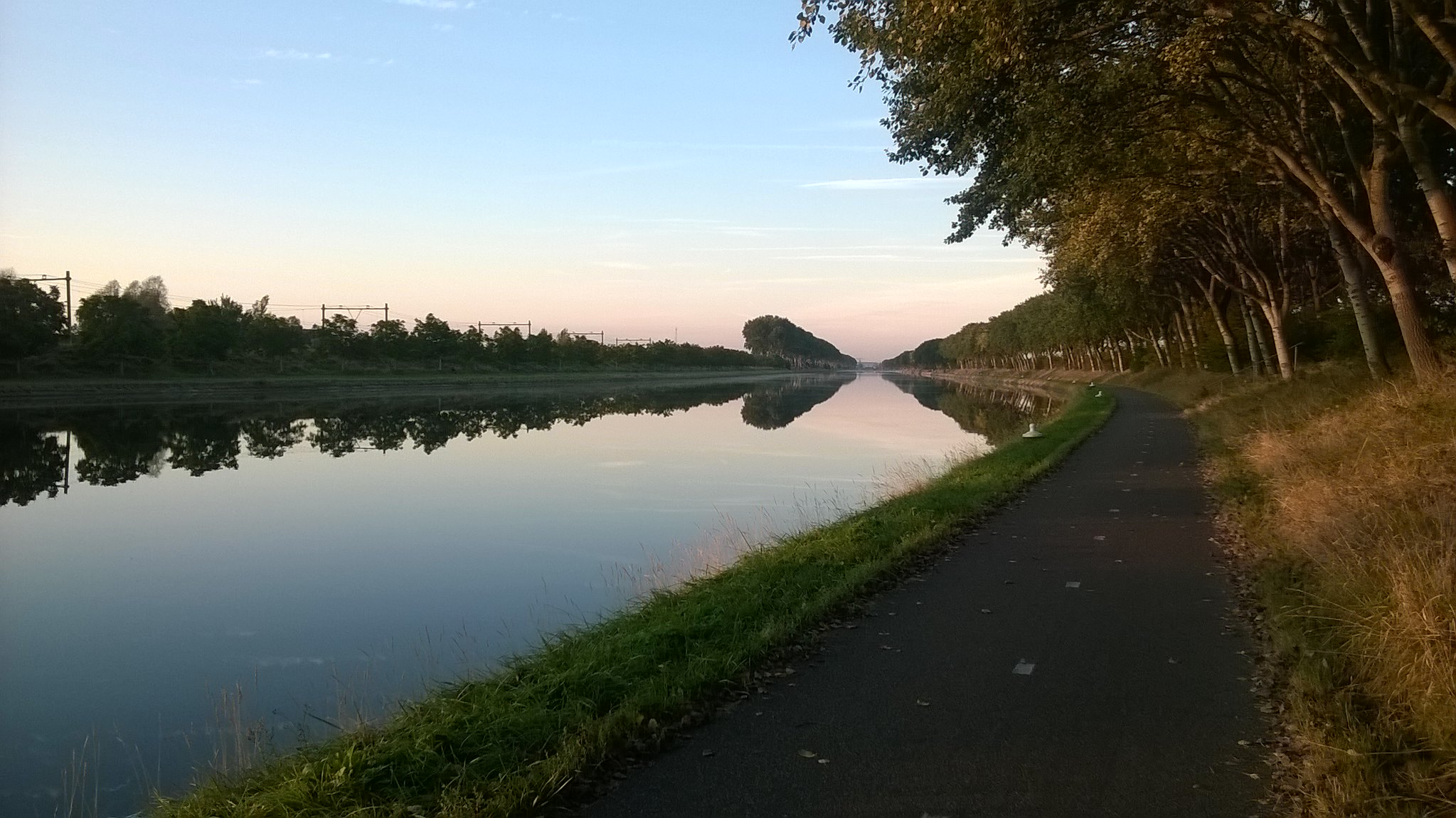 Man bedreigd en bestolen op Jaagpad, politie zoekt getuigen