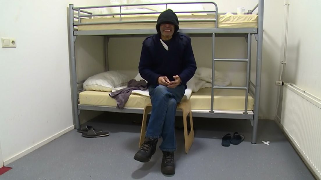 Dakloze Paulus op zijn slaapzaal (Rechten: RTV Drenthe)