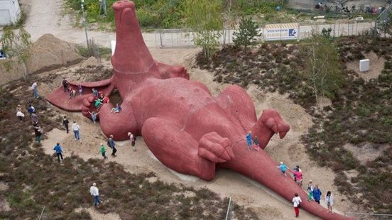 Geliefd feestaardvarken keert na vijf jaar terug in Arnhem: in het Sonsbeekpark