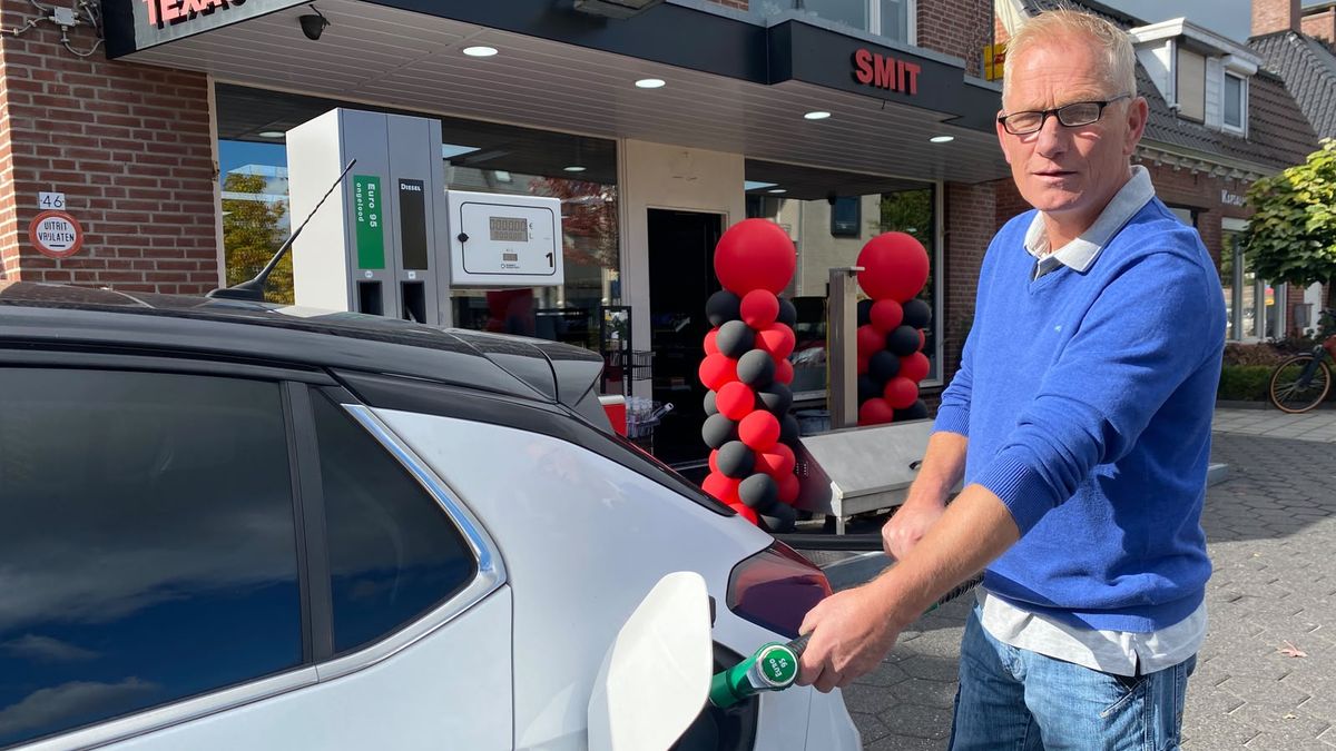 Tankstation in Losser stunt met benzineprijs: 'Ik wil een statement maken'