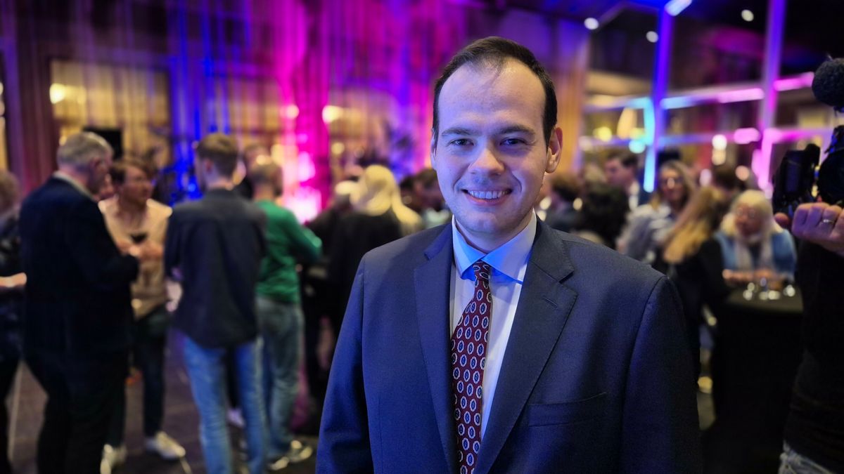 FVD Hoogeveen op barsten: gekozen raadsleden weigeren zetel af te staan