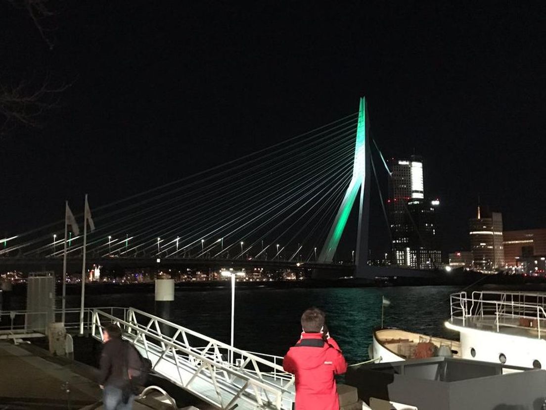 Nieuwe verlichting Erasmusbrug