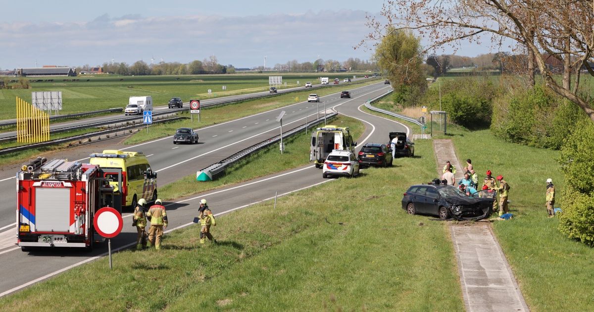 N7 Accident: Injured Ejected at Tjalhuizum & Oudemirdum