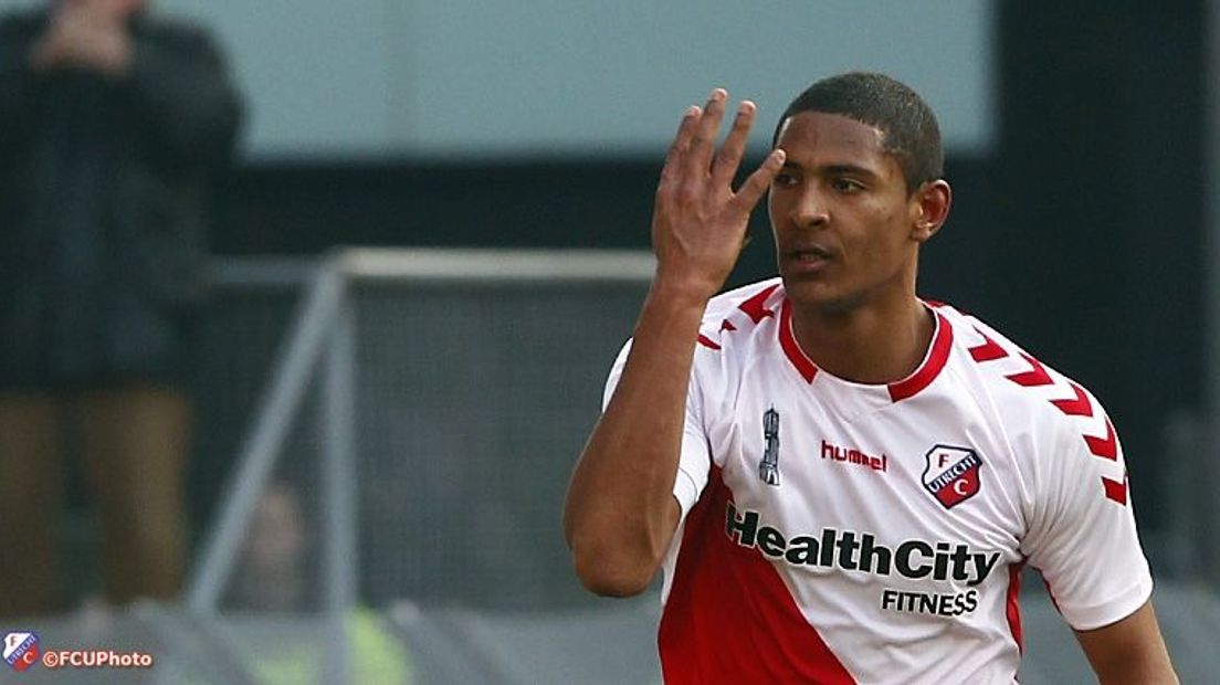 Haller na zijn vierde doelpunt tegen FC Dordrecht