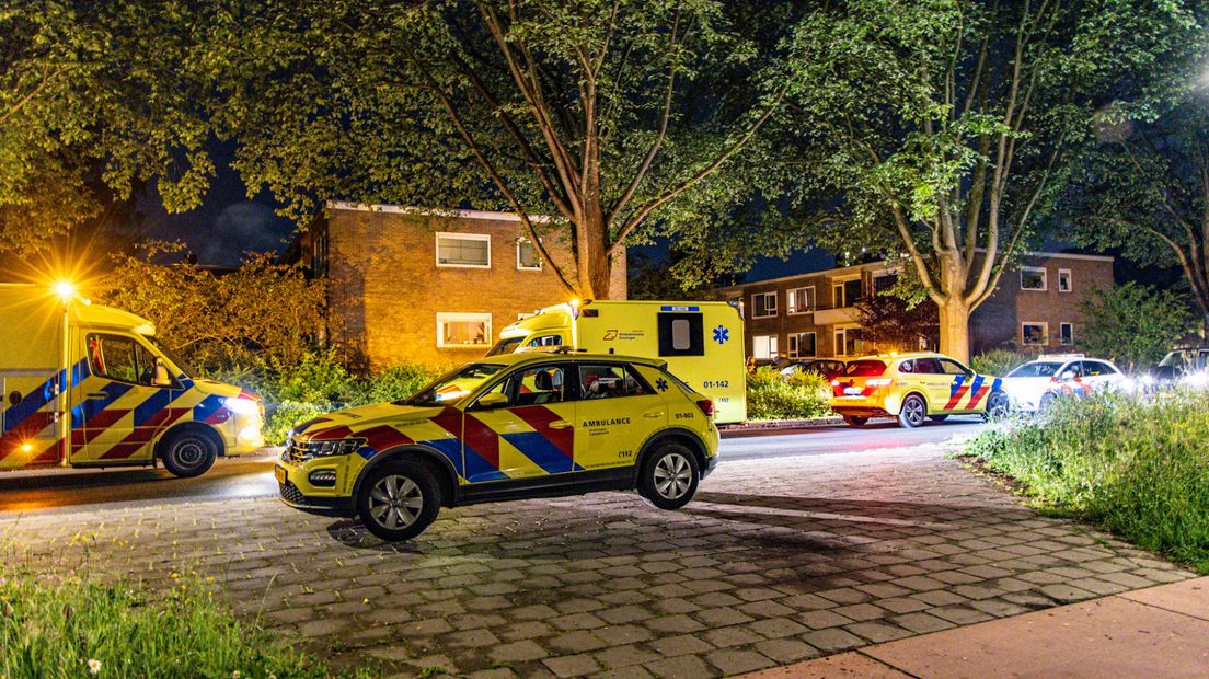 24-jarige vrouw uit Stad overleden na schot politieagent: 'Zoiets gebeurt hier nooit'