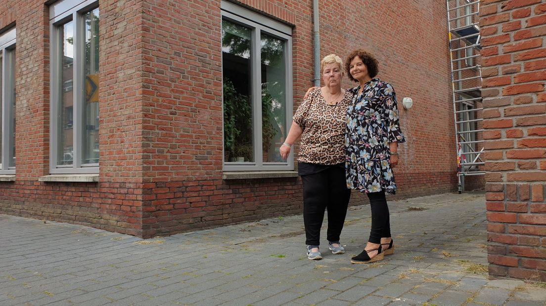 Ada en Irena worden hartstikke depri van hun straat