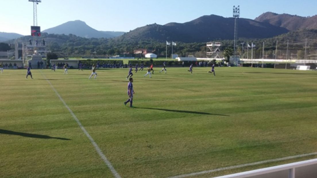 Anderlecht deklasseert Vitesse in La Manga