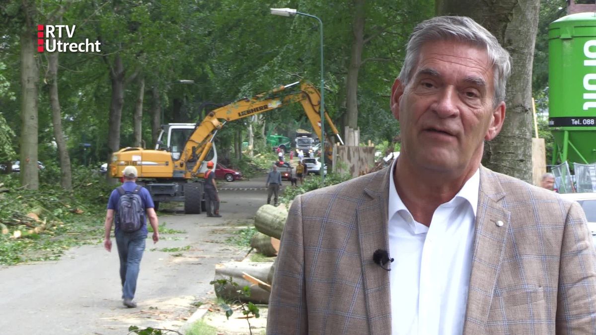 Burgemeester Naafs vertelt RTV Utrecht over de stand van zaken in Leersum