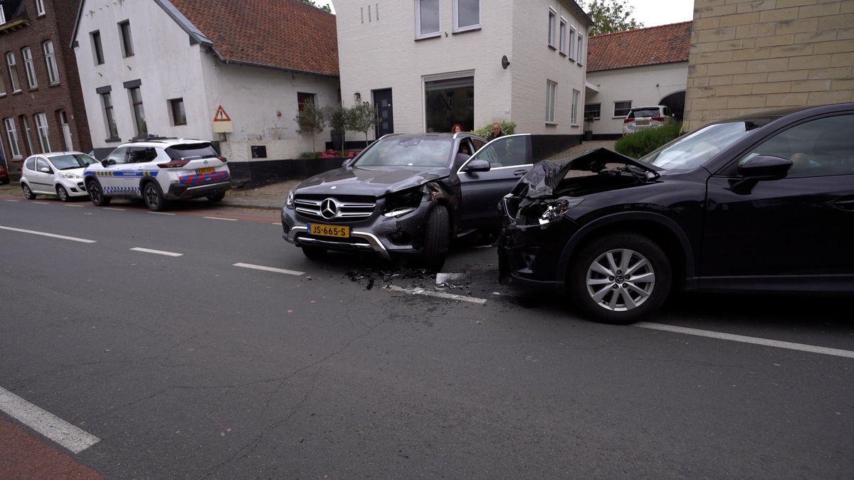 Flinke schade na botsing in Schin op Geul