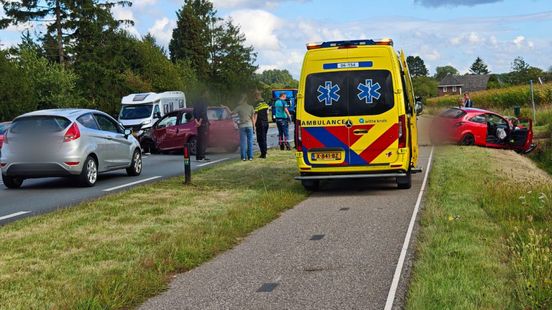Slapende bestuurder veroorzaakt botsing