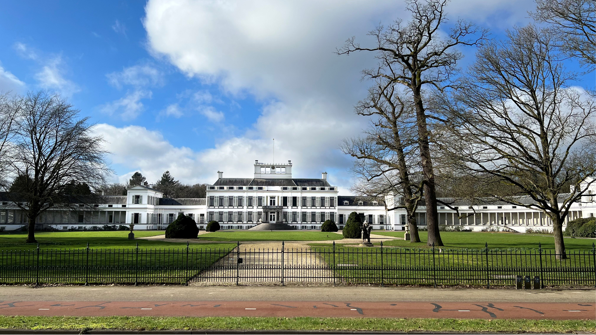 Raad Van State Veegt Bestemmingsplan Paleis Soestdijk Van Tafel: 'Baarn ...