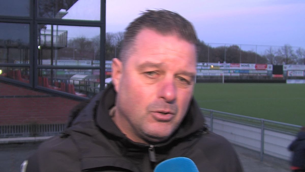 René van der Weij na de zege van HHC op IJsselmeervogels