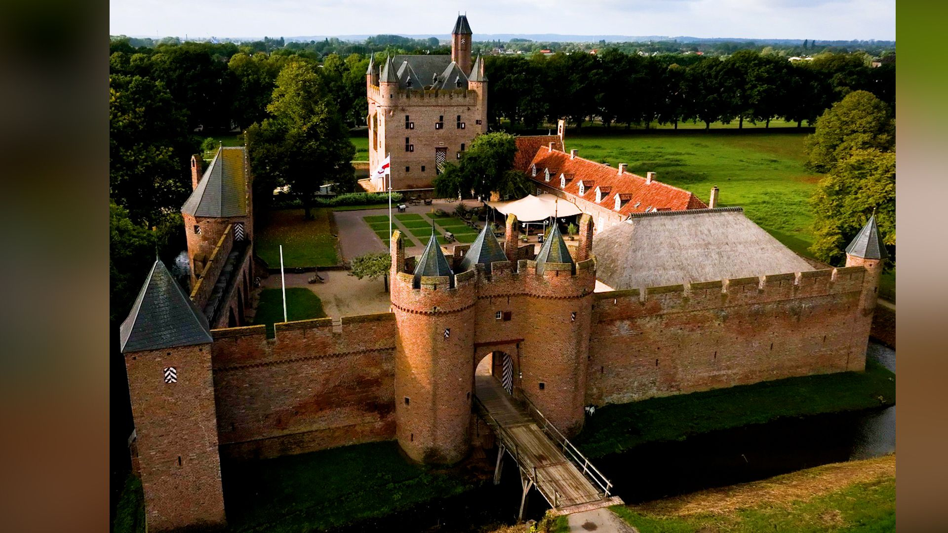 Welk kasteel bezoek jij op de Dag van het Kasteel? Wij zetten de Gelderse locaties op een rijtje