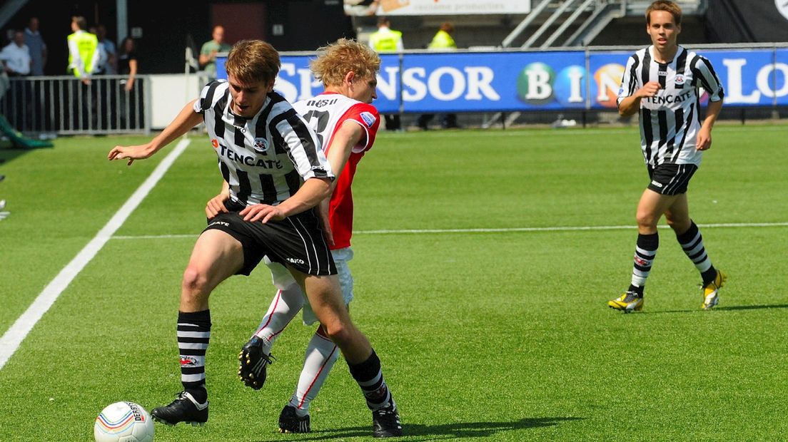 Heracles Almelo speelt zich veilig