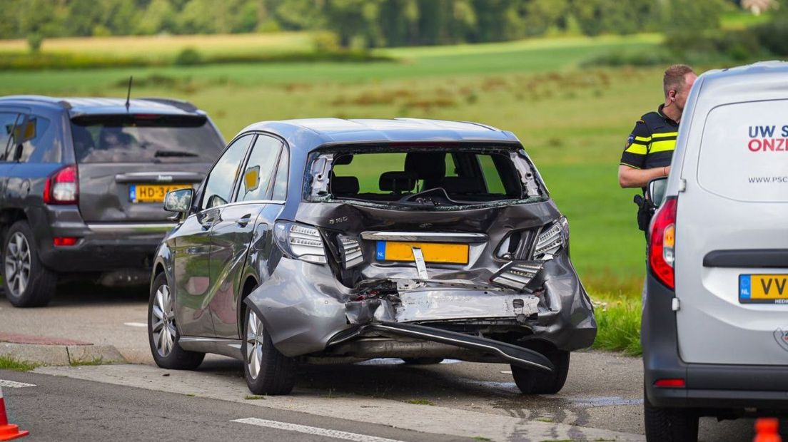 De gebotste auto's bij Spankeren.