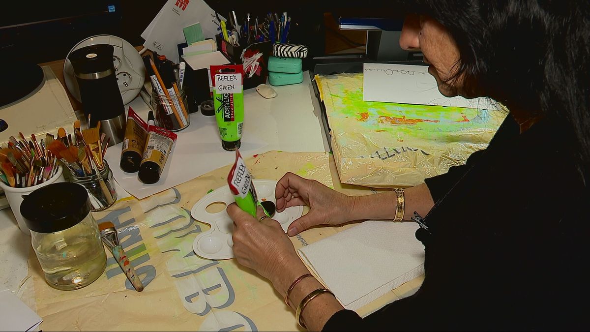 Marjo ziet bijna niets, maar maakt toch prentenboeken