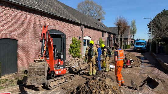 Gesprongen waterleiding en gaslek in Beringe: vijf huizen zonder water Home