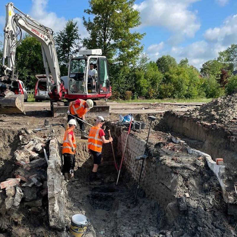 Archeologen Vinden Paardengraven En Waterput In Bedum Echt Een