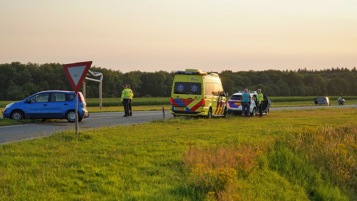 Gewonde na aanrijding op N381 bij Hoogersmilde