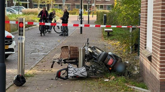 Agent gooit fiets onder scooter en beëindigt overval