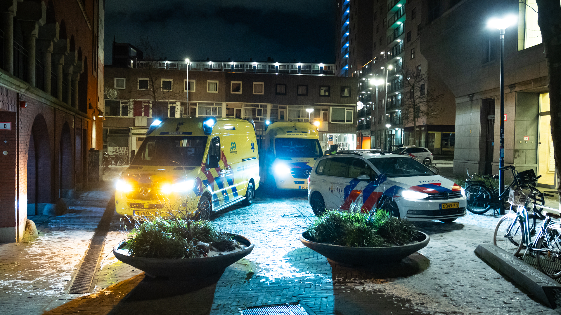 Hulpdiensten rukten uit na de steekpartij.