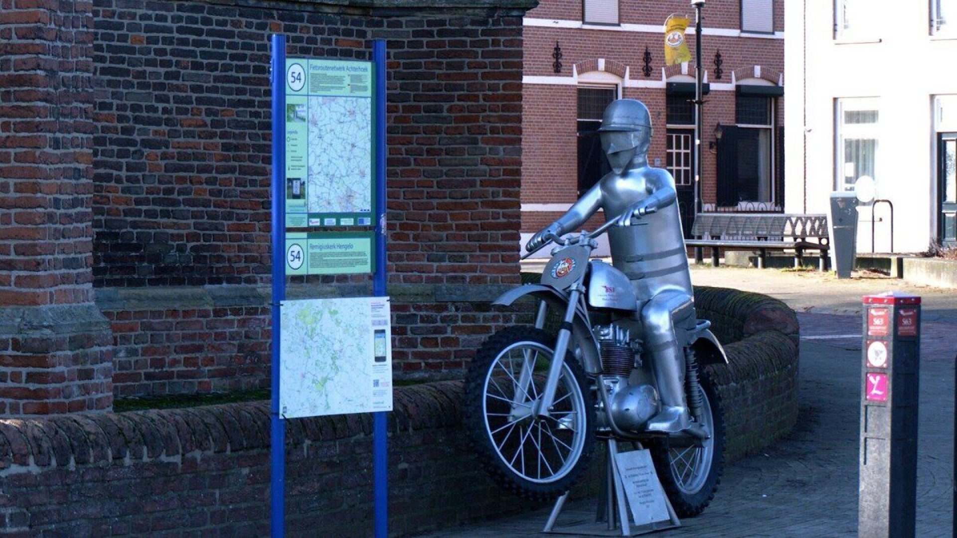 Iconisch standbeeld terug na mislukte oudejaarsstunt