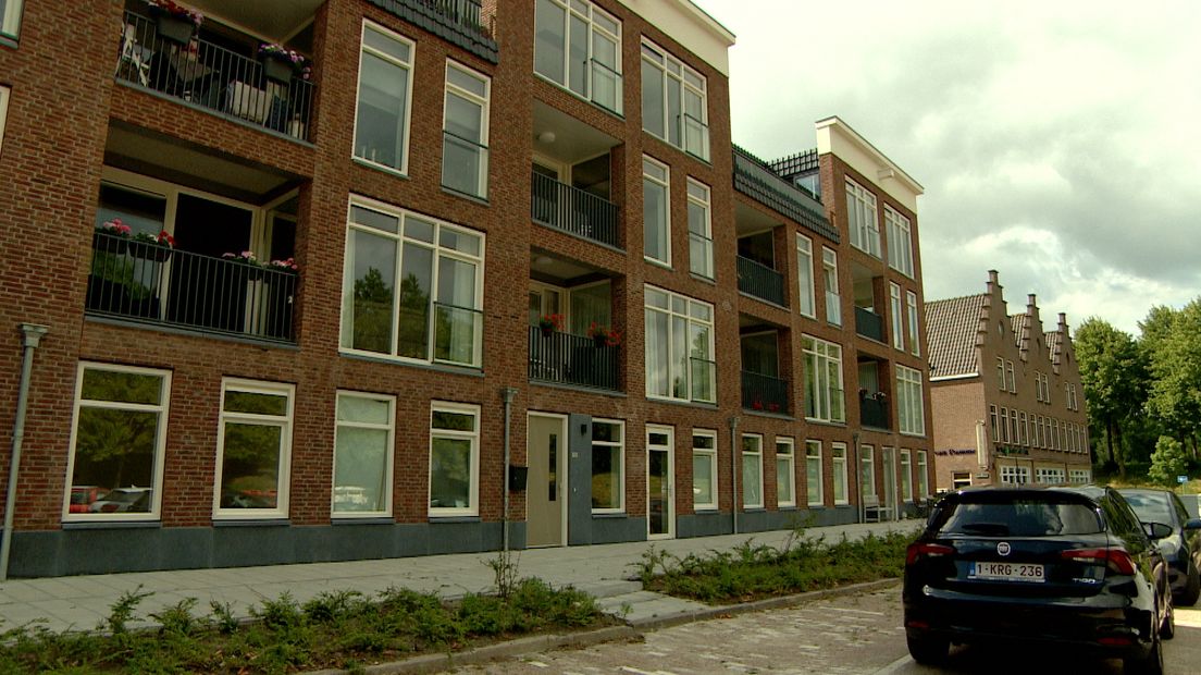 Nieuwbouw aan de Nieuwe Bierkaai in Hulst, woningen waren in no time verkocht, zegt de makelaar