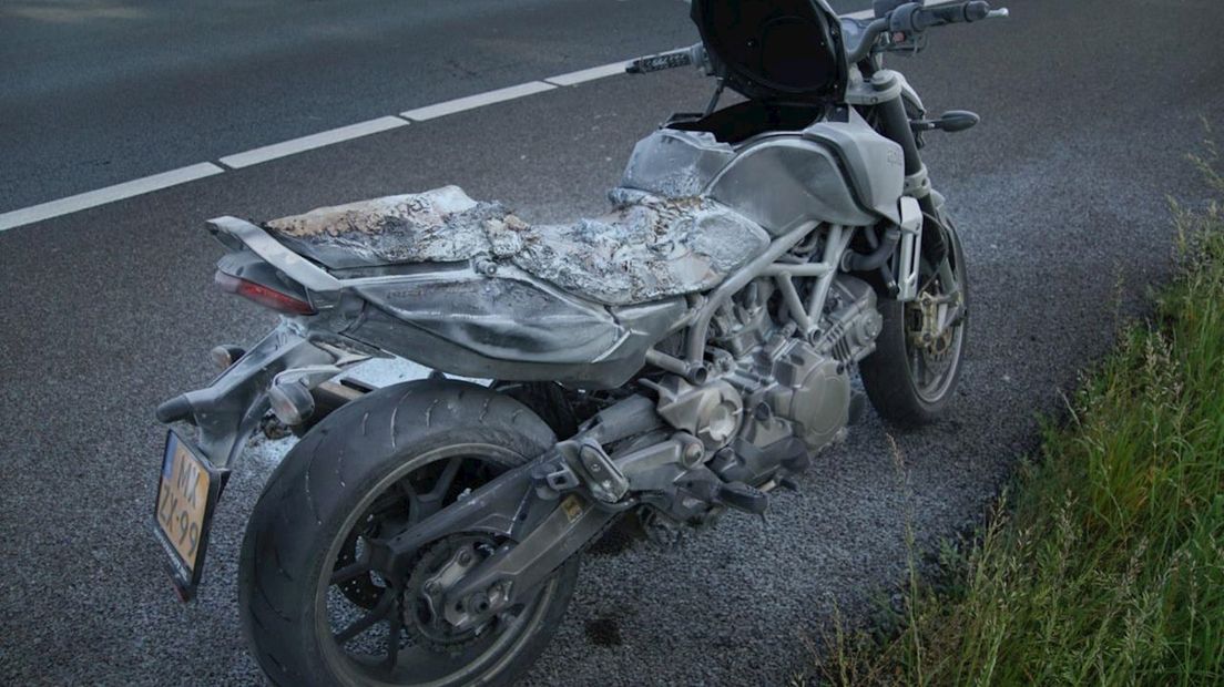 Motor brandt uit op de A28