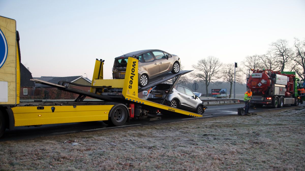 112 Nieuws: Opnieuw auto in brand in Deventer, meerdere voertuigen beschadigd