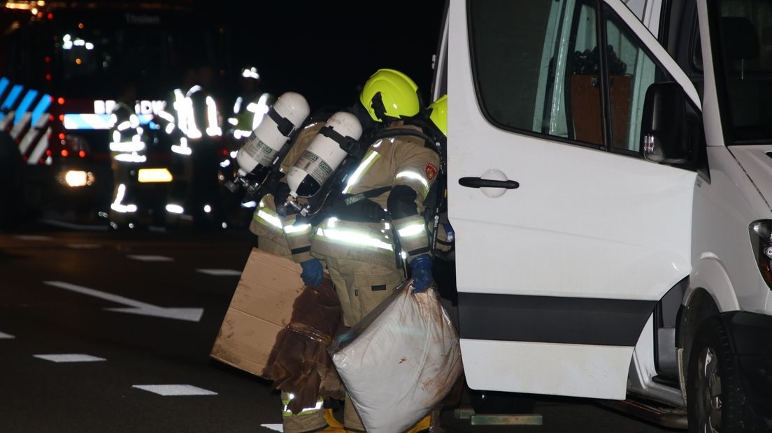 Agenten onwel na oppakken verdachten van het dumpen van drugsafval