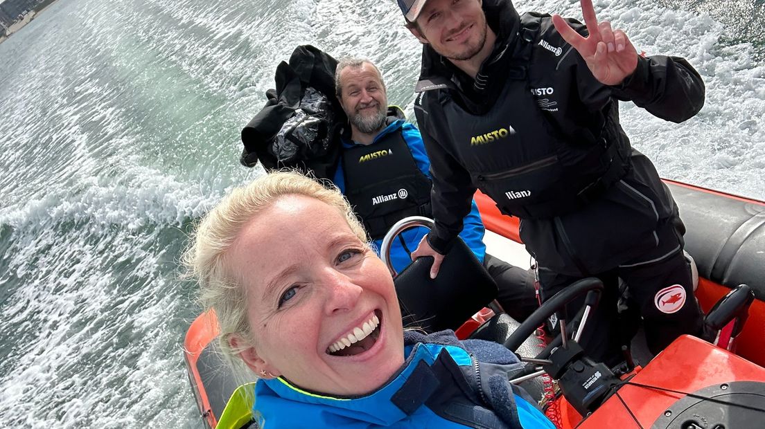 Linda zeilt met olympiër Annette Duetz en wordt misselijk