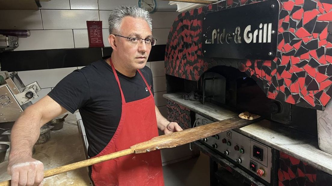 De Apeldoornse restauranthouder Mehmet Canel.