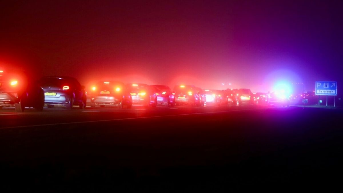 Lange file op N31 bij Nijega na botsing