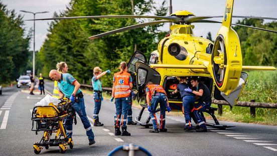 Traumahelikopter rukt uit voor zwaargewonde fietser