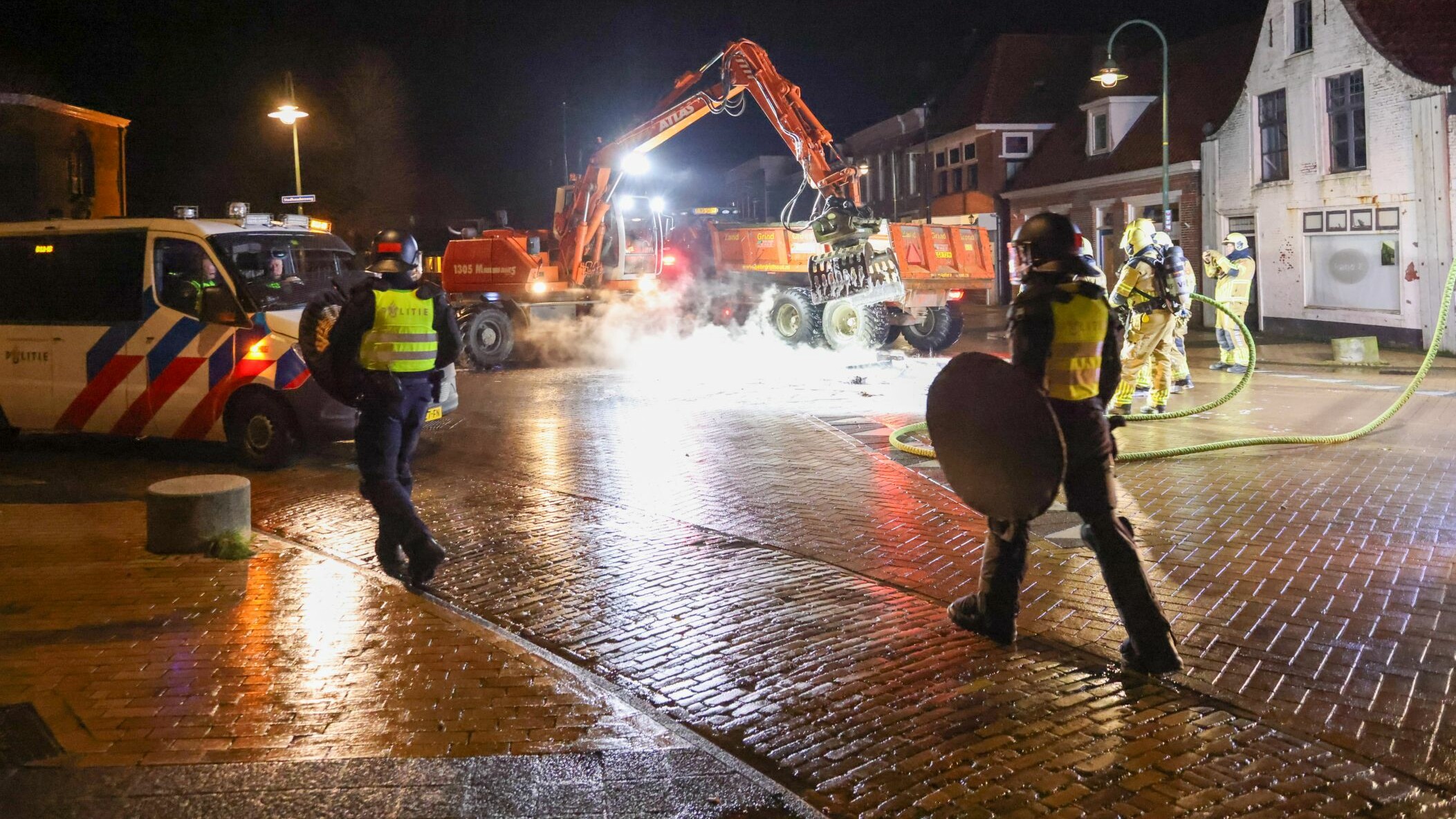 Wykplysje bewust bekûgele: "Er verzamelde zich een grote groep jeugd tegenover ons"