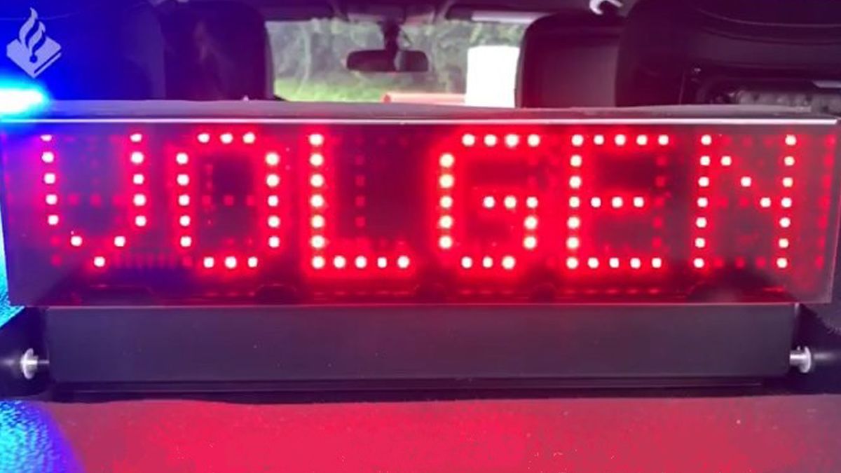 Bestuurder rijdt slingerend op de A2, blijkt onder invloed